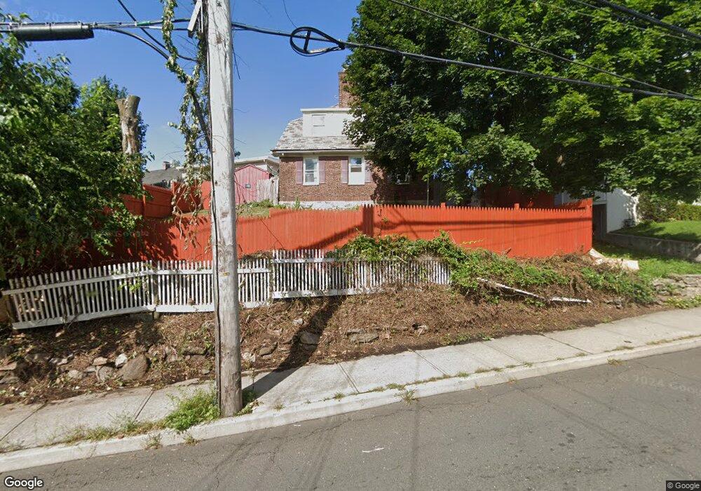 222 Flax Hill Rd, Norwalk, CT 06854 - photo 1