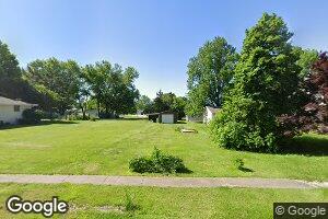 207 W Edwards St, Payson, IL 62360
