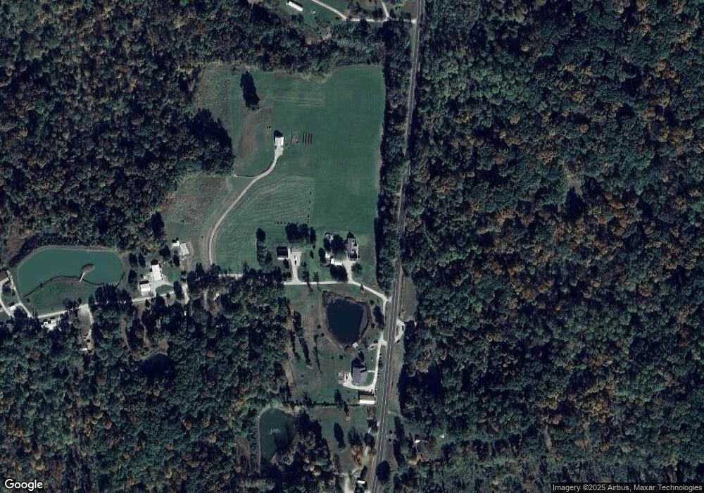 10969 E Arrowhead Dr, Bloomfield, IN 47424 - photo 1