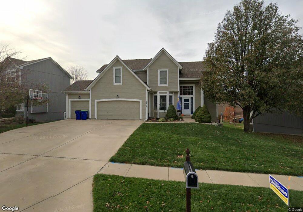 5404 Brownridge Dr, Shawnee, KS 66218 - photo 1