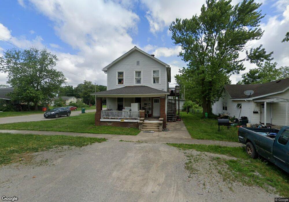 1020 Moultrie Ave, Mattoon, IL 61938 - photo 1