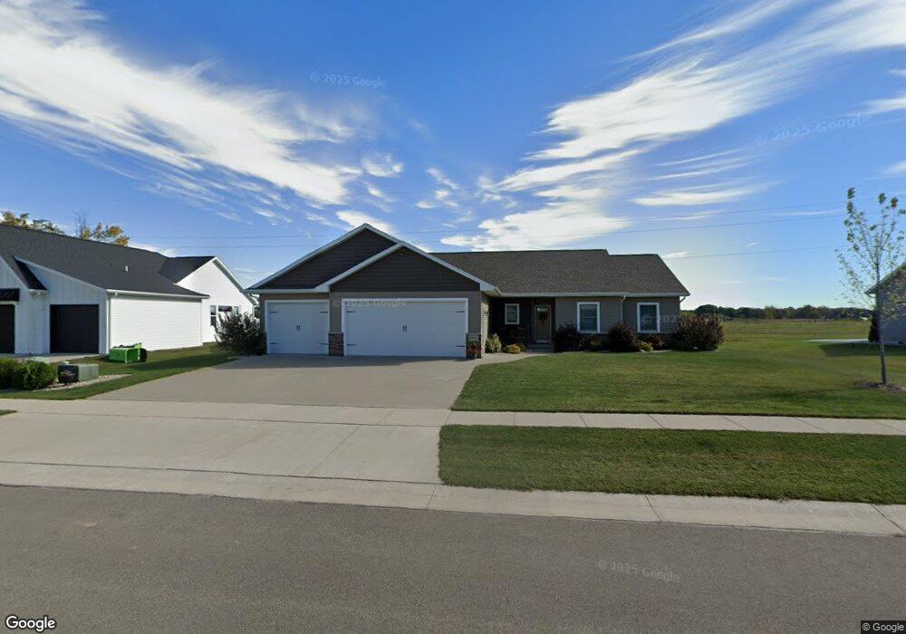 N9384 Dusty Dr, Appleton, WI 54915 - photo 1