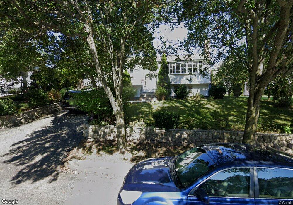 67 Morningside Dr, Arlington, MA 02474 - photo 1