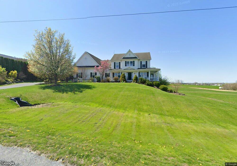 384 Stauffer Rd, New Holland, PA 17557 - photo 1