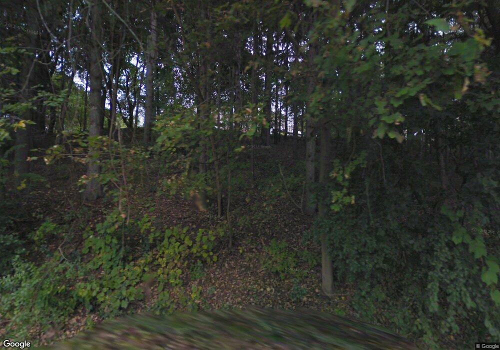 1040 Orchard Ridge Rd, Bloomfield Hills, MI 48304 - photo 1