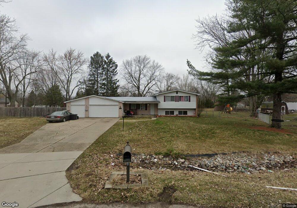 5364 Oaktree Ct, Flint, MI 48532 - photo 1