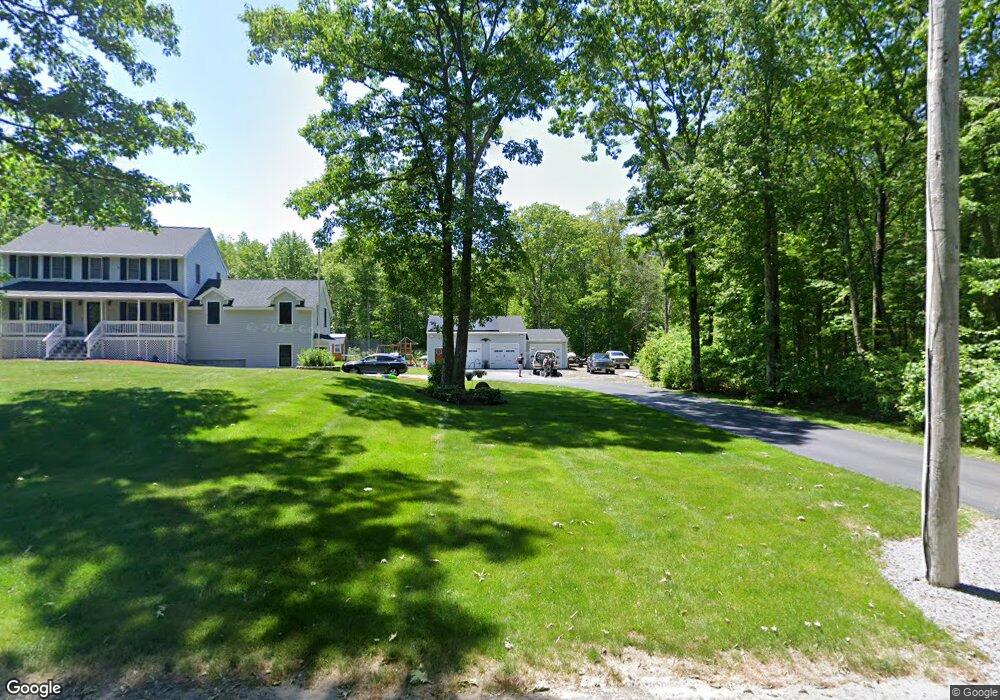 77 Chestnut St, Uxbridge, MA 01569 - photo 1