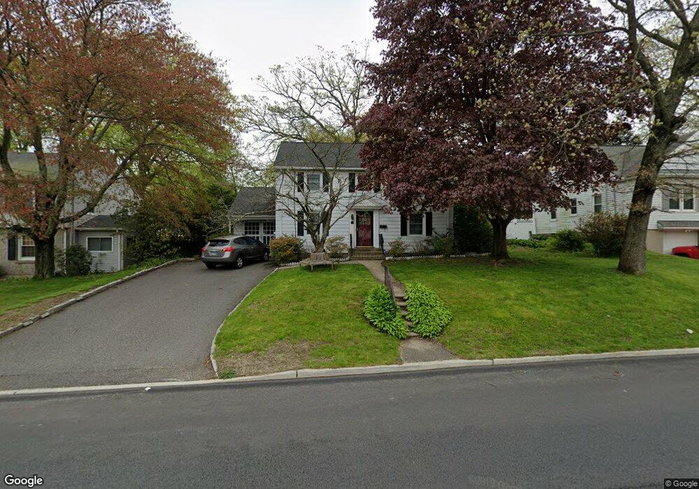 778 Cooke St, Waterbury, CT 06710 - photo 1