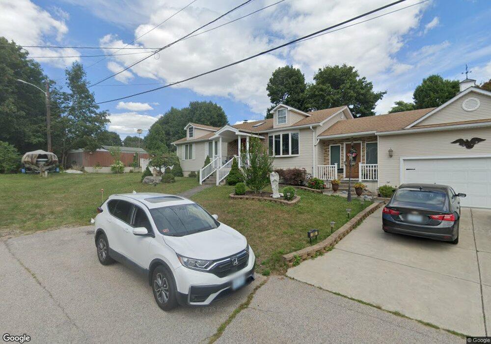 30 Upland Rd, Riverside, RI 02915 - photo 1