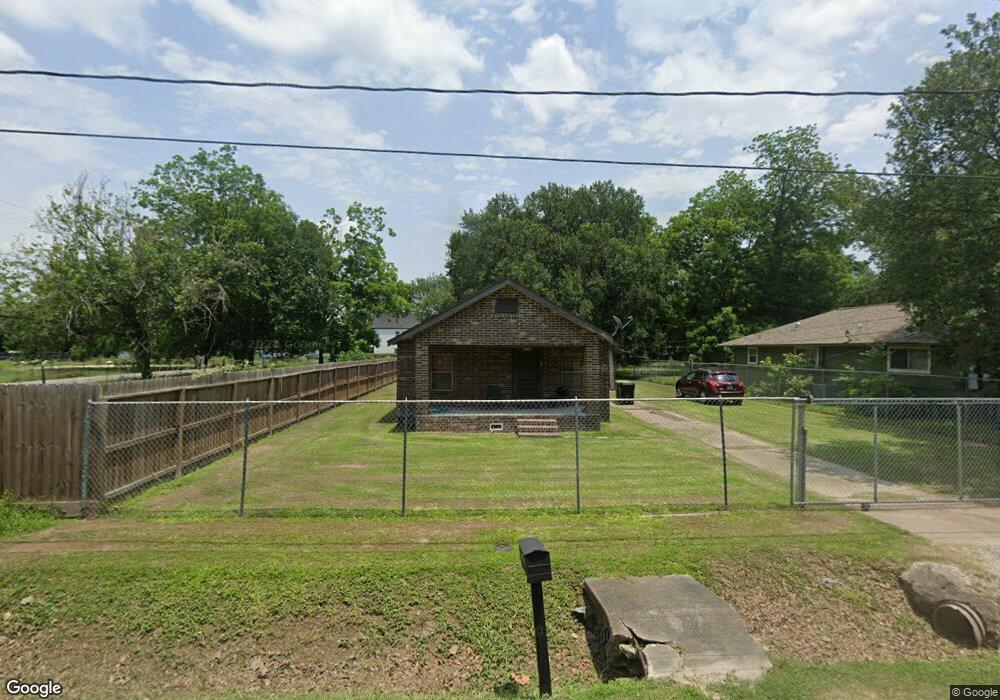 9520 Irby St, Houston, TX 77088 - photo 1