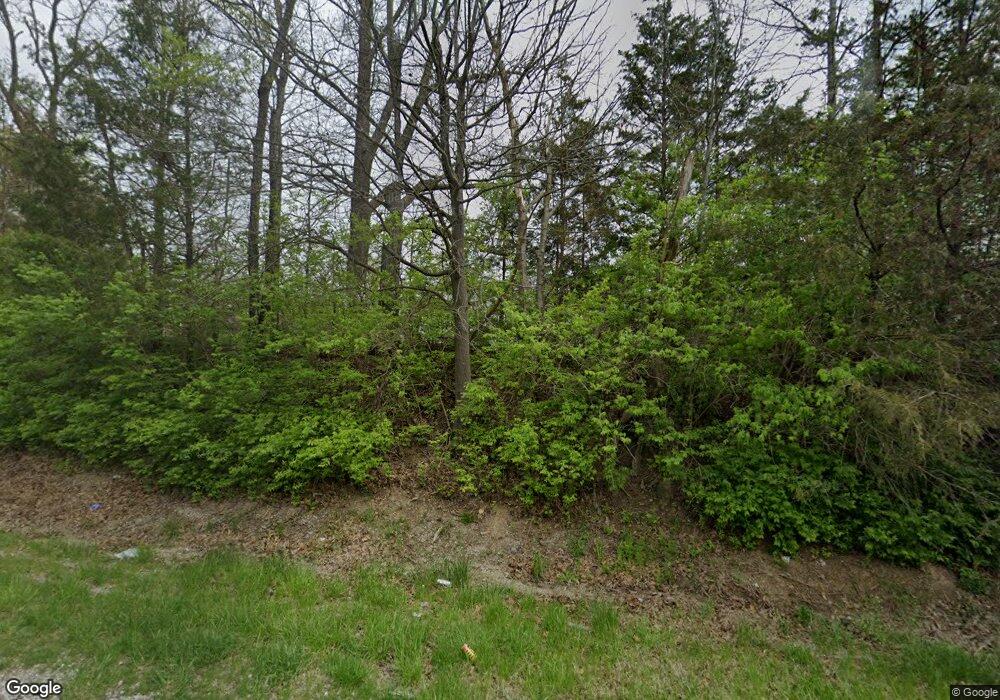 10101 Hickory Hollow Rd, Mascoutah, IL 62258 - photo 1