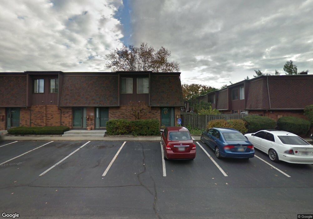 468 Shell Ct W, Columbus, OH 43213 - photo 1