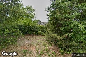40 Taylor St, Royston, GA 30662