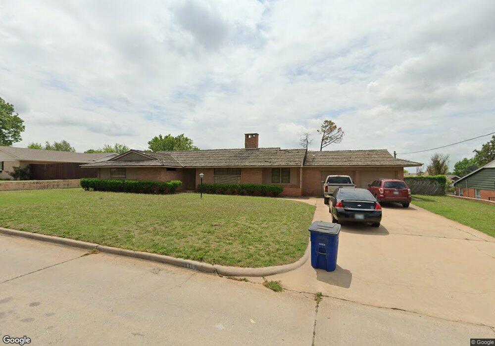 910 Hillcrest St, Duncan, OK 73533 - photo 1