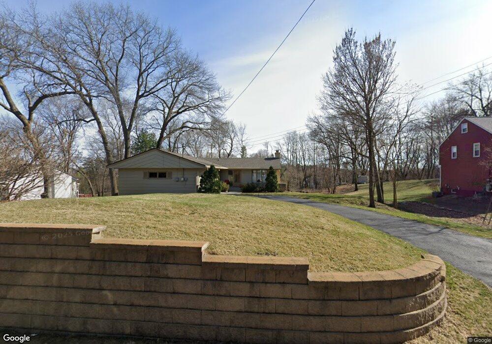 15025 Crestview Ln, Minnetonka, MN 55345 - photo 1