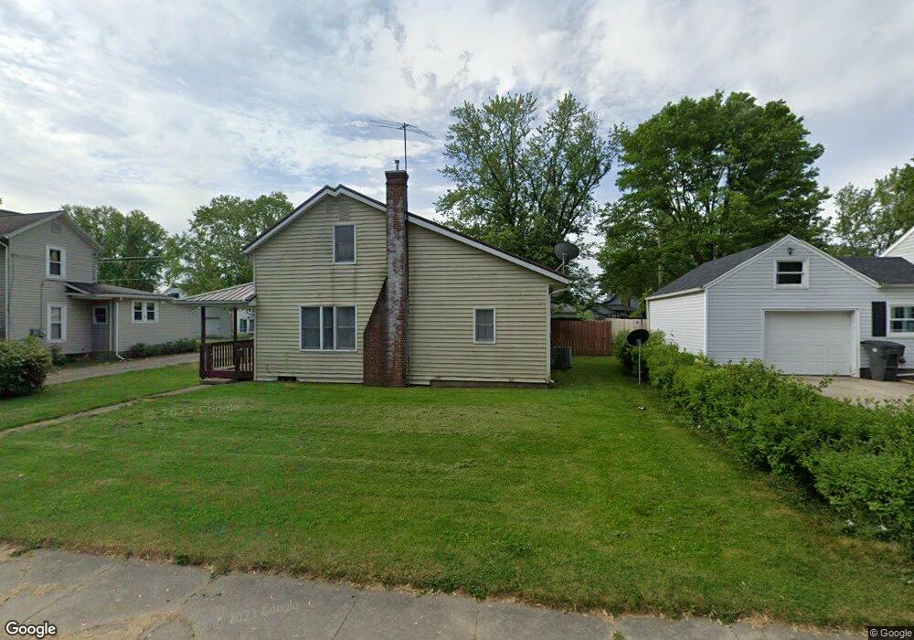 751 W Walnut St, Nappanee, IN 46550 - photo 1