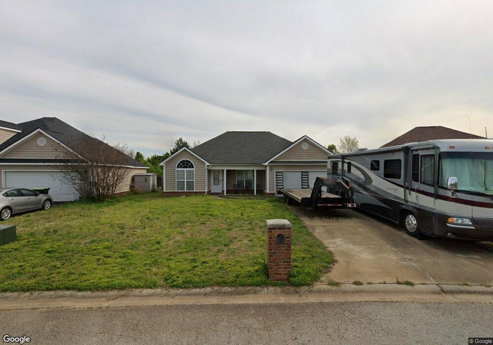 111 Raymond Cir, Warner Robins, GA 31088 - photo 1