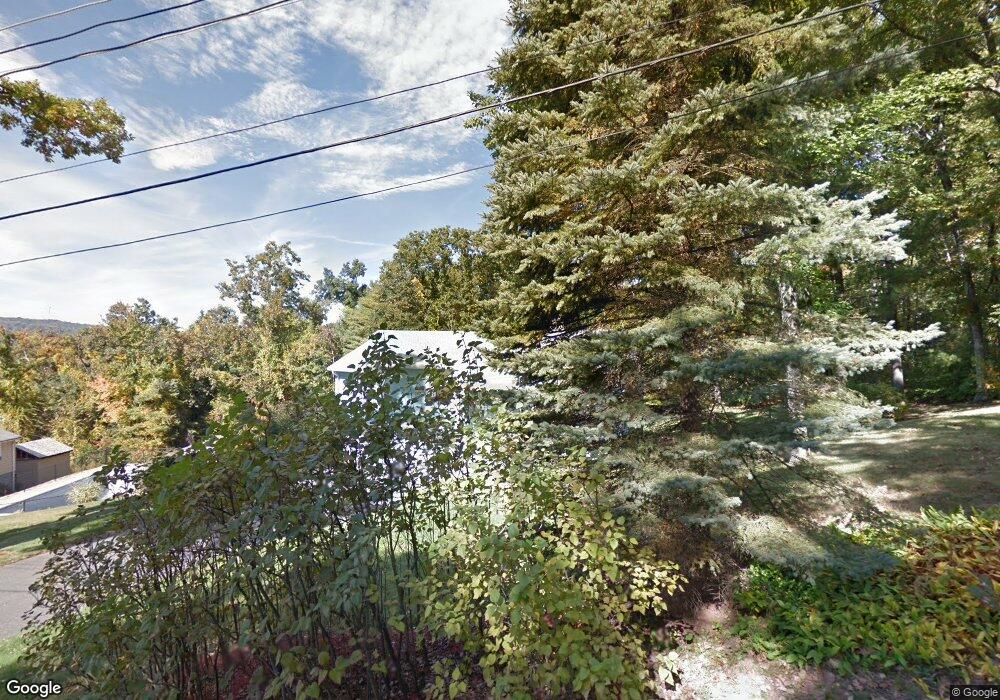 2 Thompson Dr, Palmer, MA 01069 - photo 1