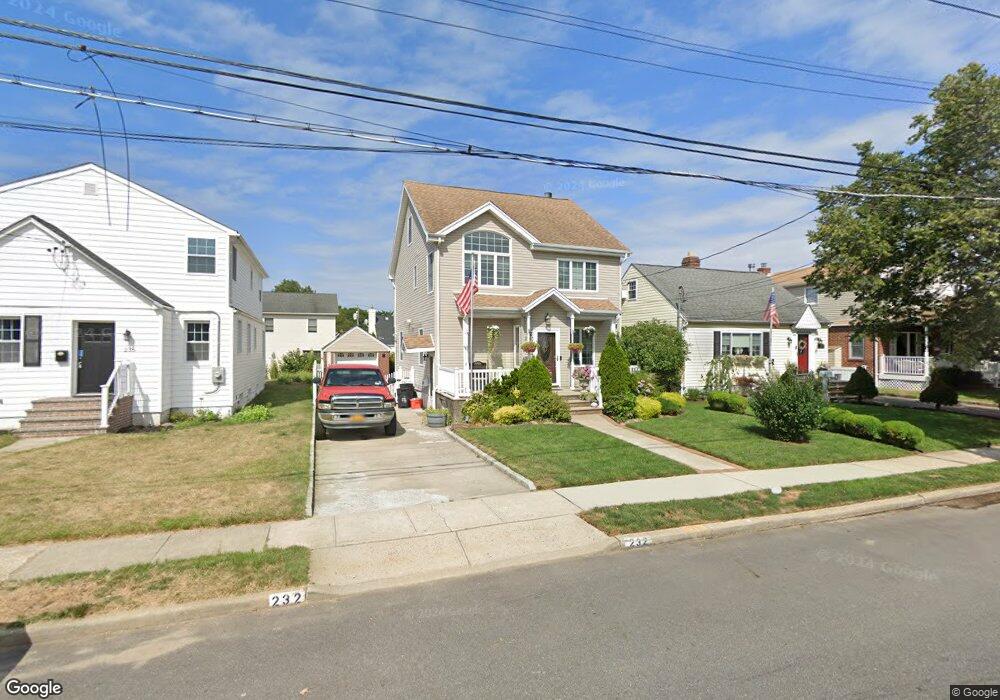 232 Commonwealth St, Franklin Square, NY 11010 - photo 1