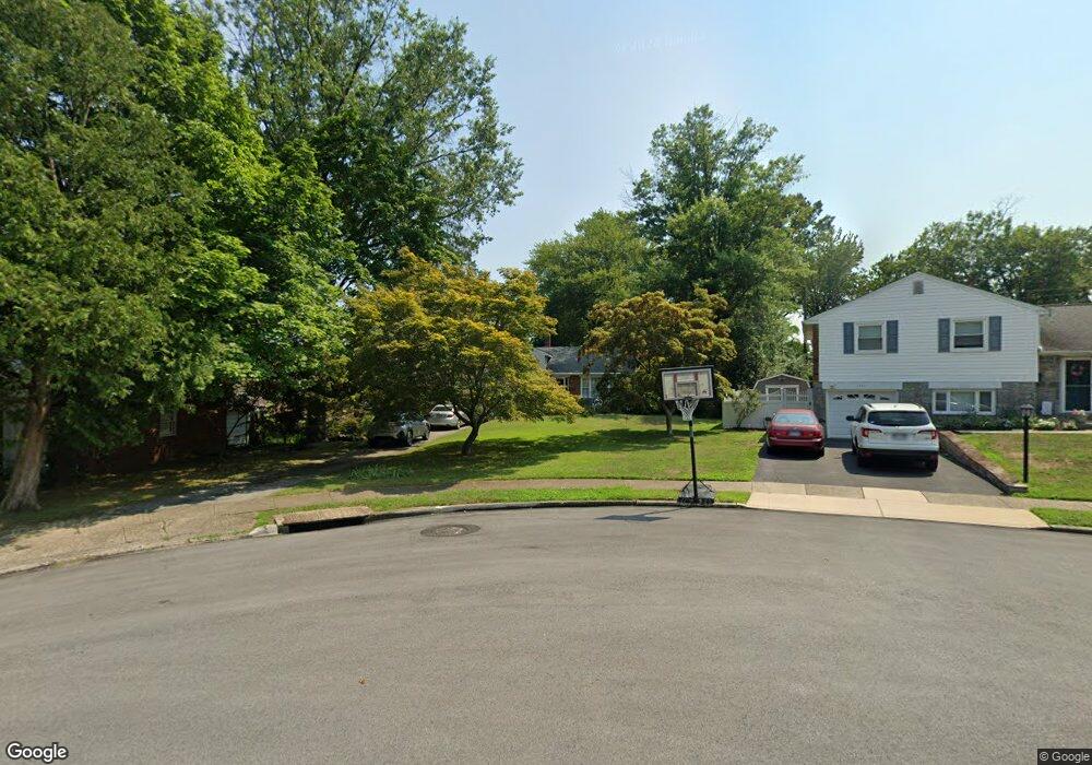 1558 Raymond Cir, Swarthmore, PA 19081 - photo 1