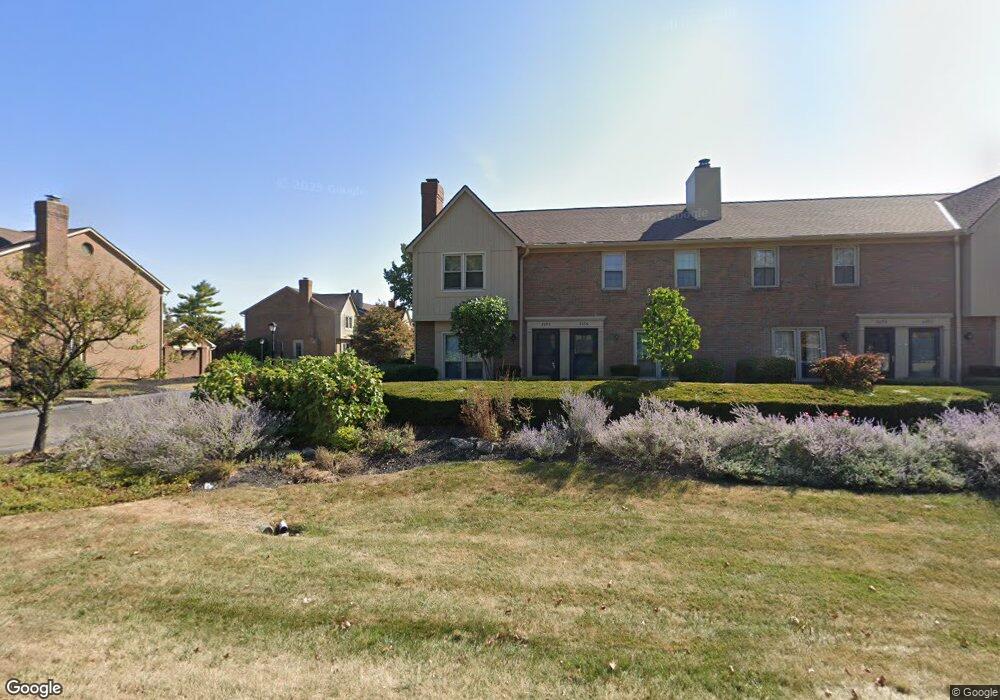 5098 Reed Rd unit 5098, Columbus, OH 43220 - photo 1