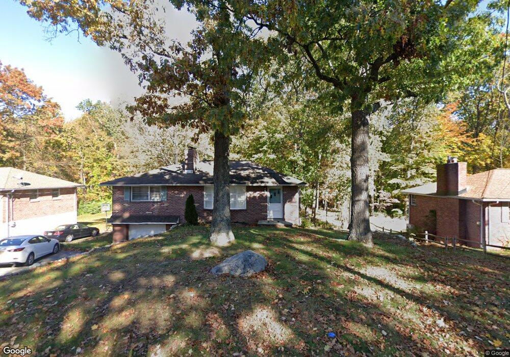 69 Hillside Dr, Bloomingdale, NJ 07403 - photo 1