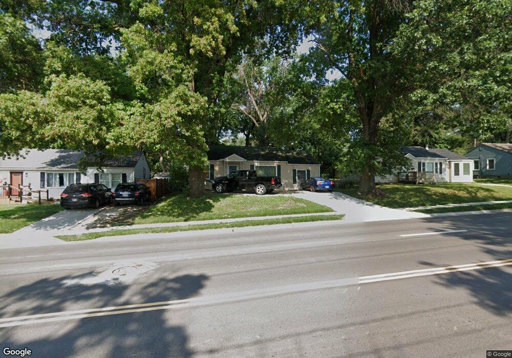 6836 Nieman Rd, Shawnee, KS 66203 - photo 1