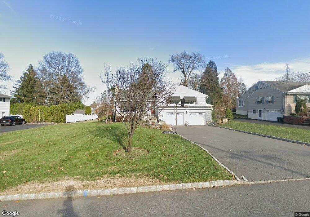 32 Eberhardt Rd, East Hanover, NJ 07936 - photo 1