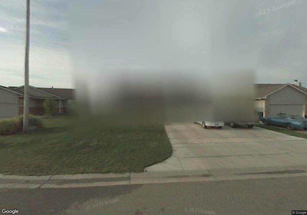 423 E Myers Ct, Mulvane, KS 67110 - photo 1