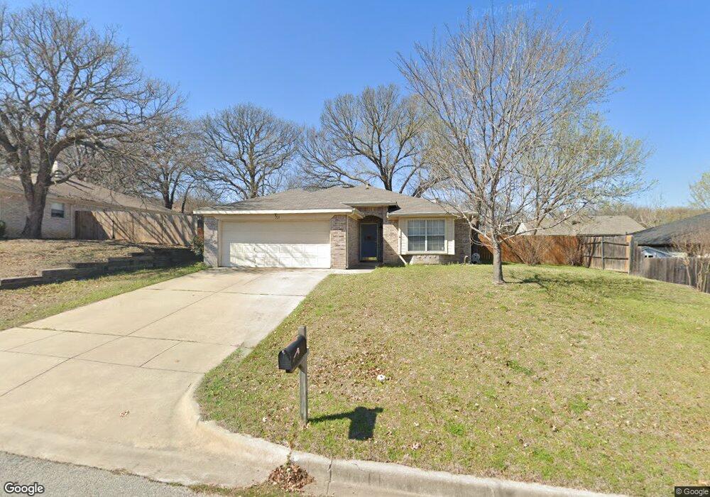 221 Merlin Dr, Weatherford, TX 76086 - photo 1