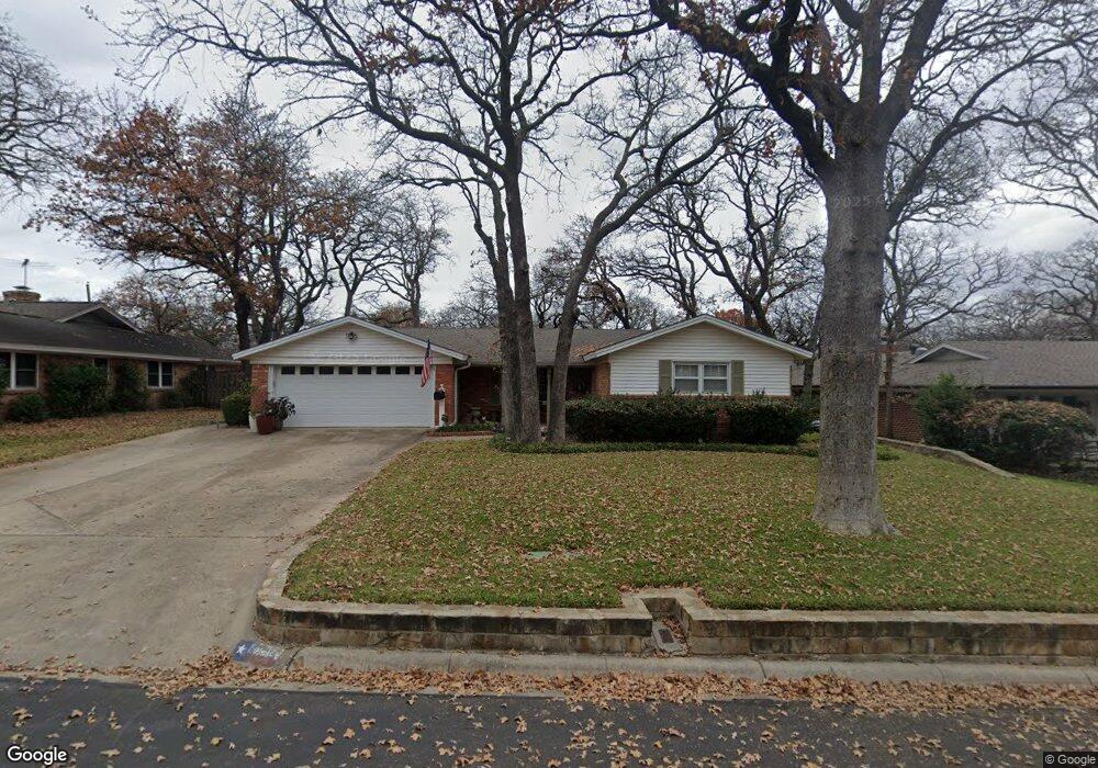 704 W Cheryl Ave, Hurst, TX 76053 - photo 1