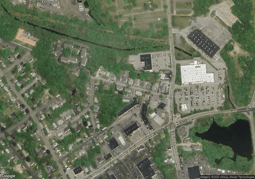 11 Hartley St unit 1R, Webster, MA 01570 - photo 1