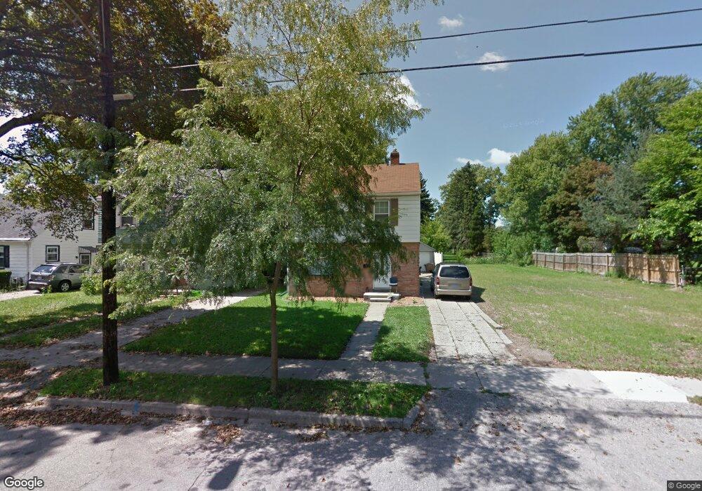 1421 N Jenison Ave, Lansing, MI 48915 - photo 1