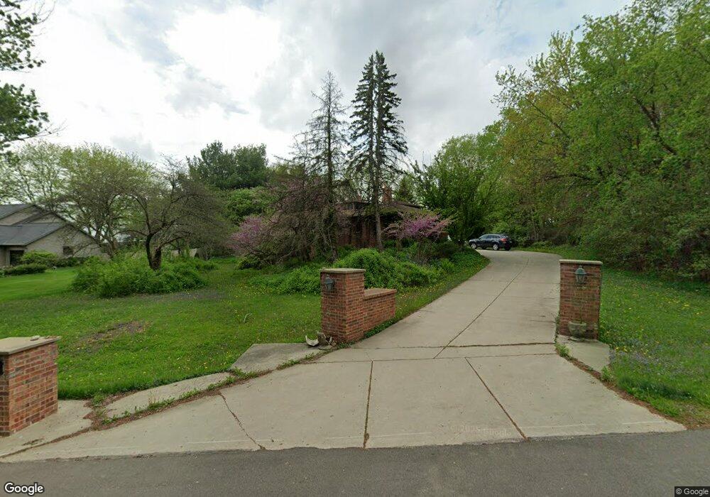 2128 Vintage Dr, Fitchburg, WI 53575 - photo 1