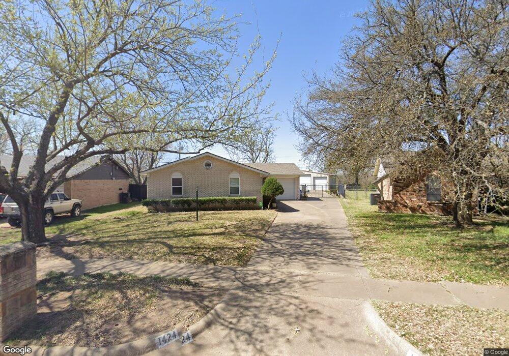 1424 Southern Blvd, Cleburne, TX 76033 - photo 1