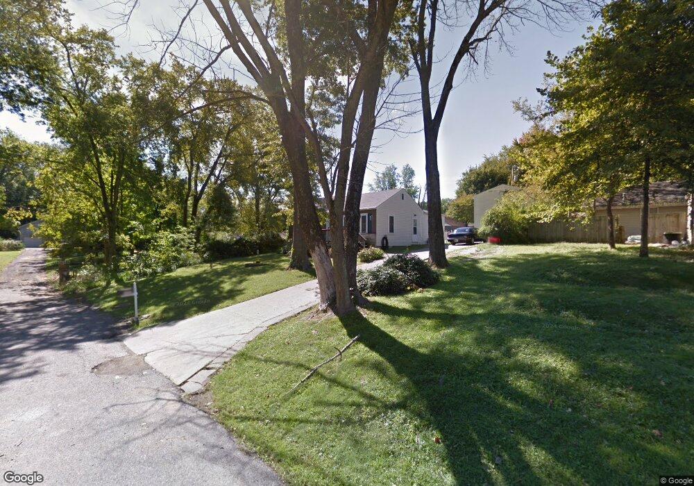 1563 Willow Dr, New Albany, IN 47150 - photo 1