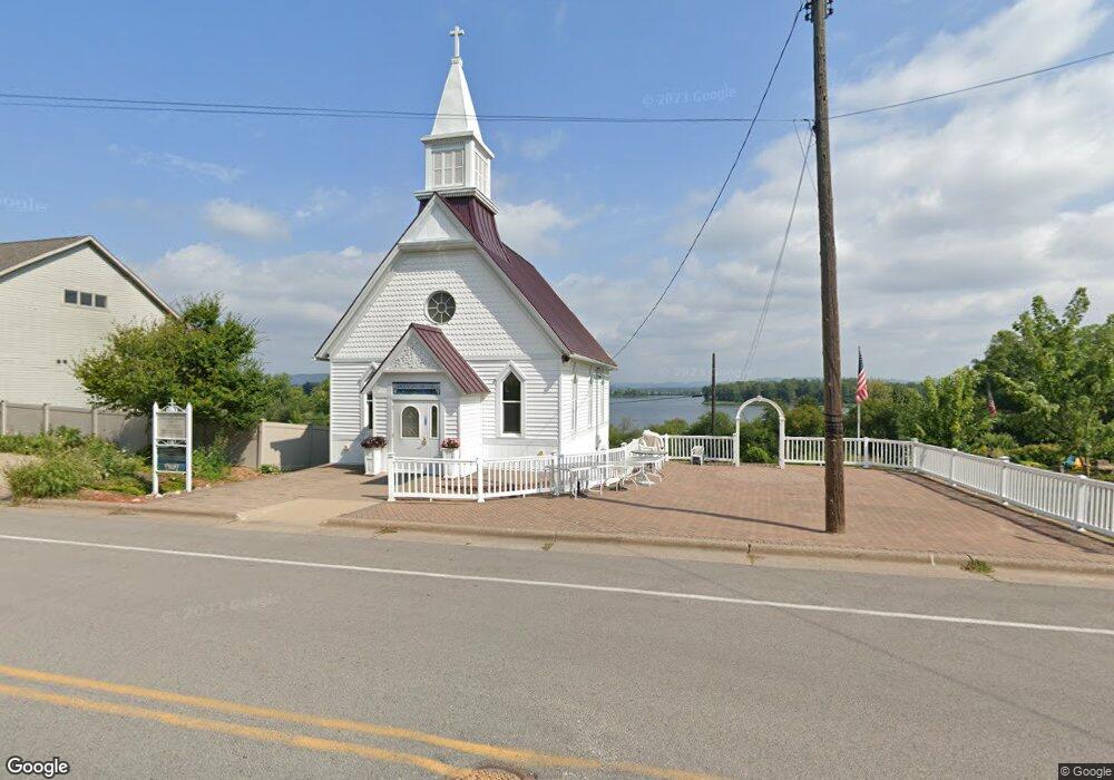 21979 Madison St, Winona, MN 55987 - photo 1