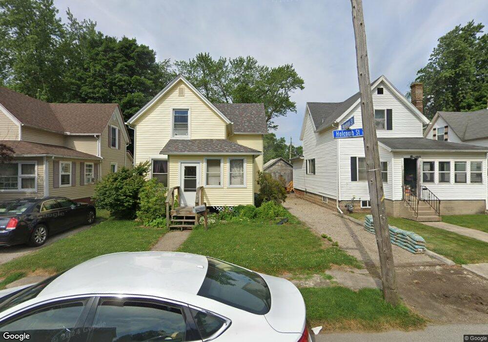 302 Holcomb St, La Porte, IN 46350 - photo 1