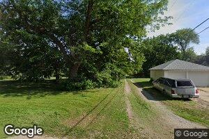 521 N 6th St, Wymore, NE 68466