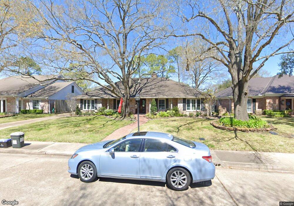 10106 Del Monte Dr, Houston, TX 77042 - photo 1