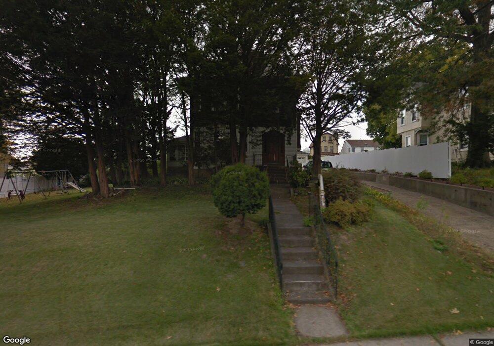 544 Hackensack St, Carlstadt, NJ 07072 - photo 1