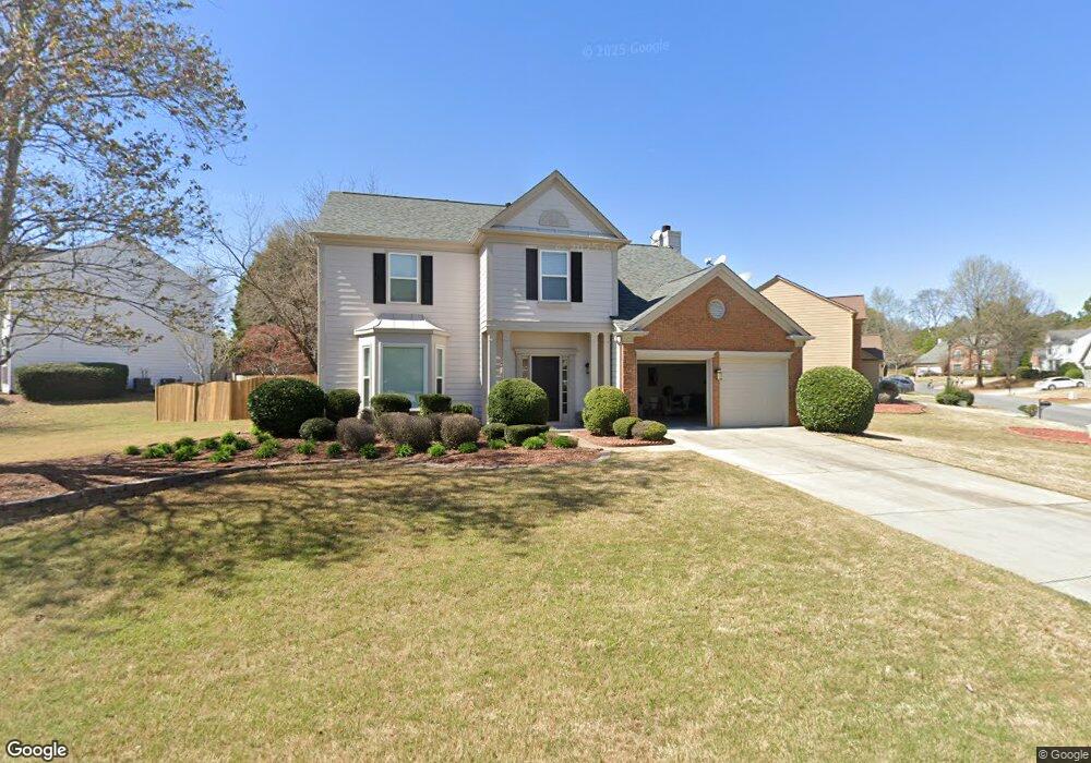 620 Wellingbrough Ct, Alpharetta, GA 30005 - photo 1