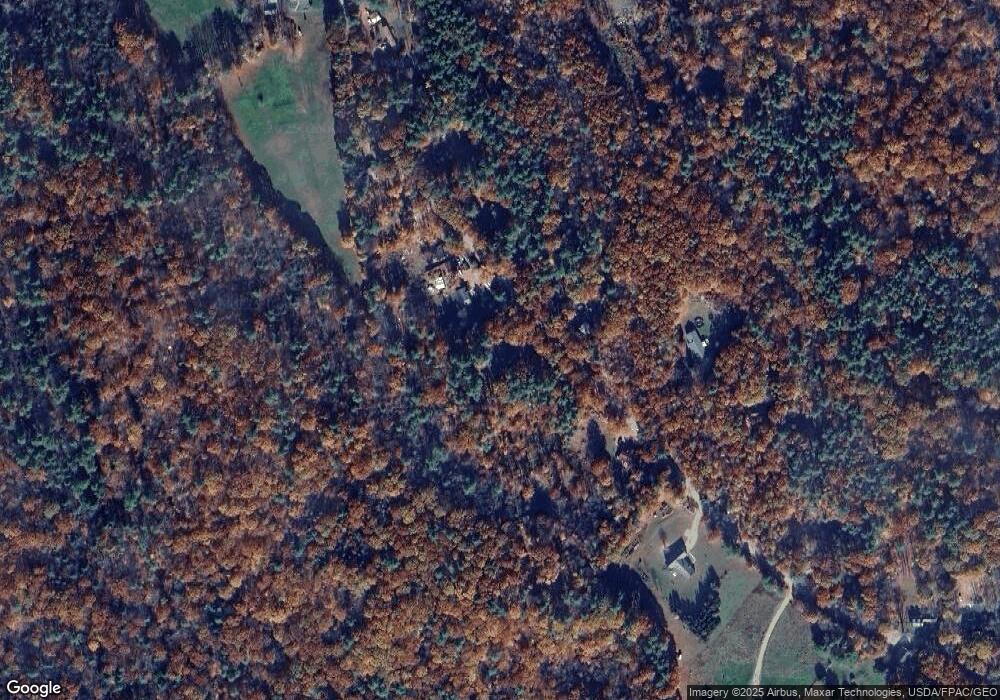 134 Walsh Rd, Sanbornville, NH 03872 - photo 1