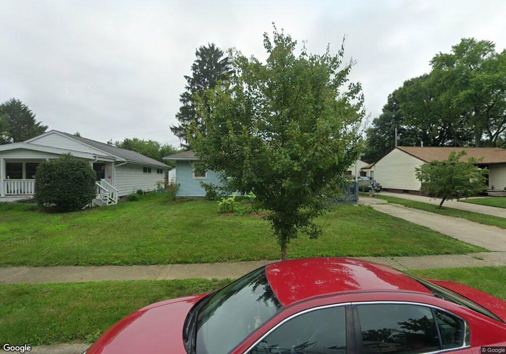 4554 Amesbury Rd, Columbus, OH 43227 - photo 1