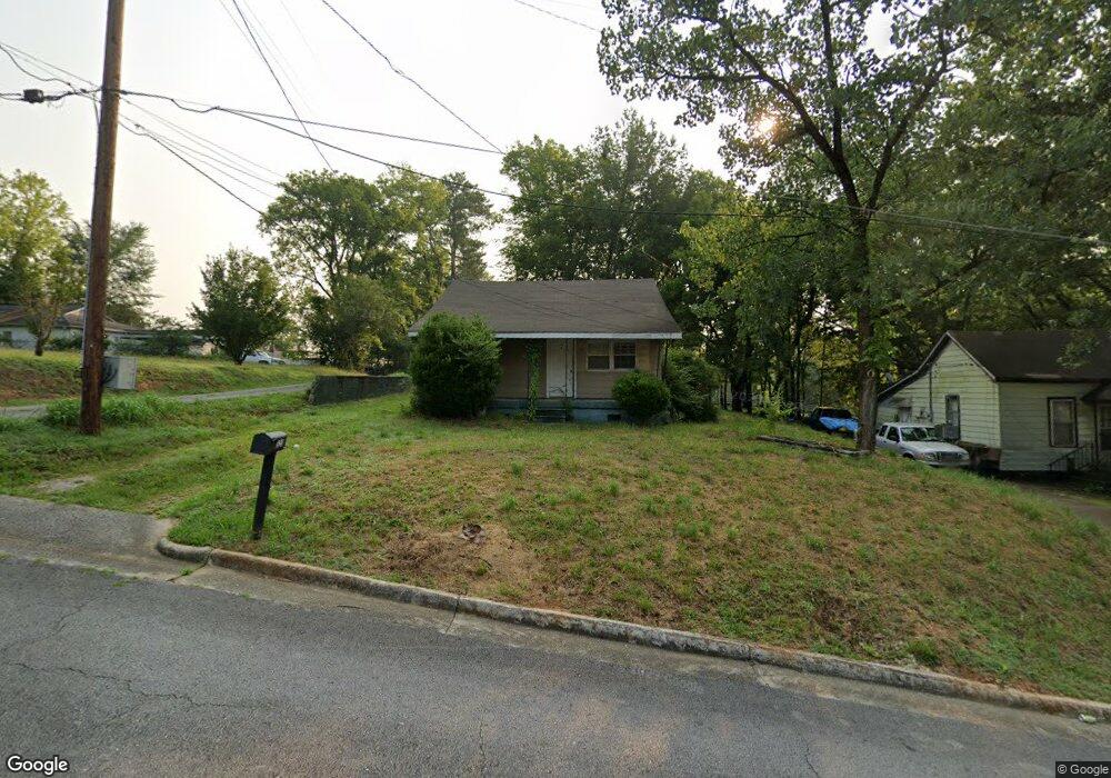 523 Sycamore St, Florence, AL 35630 - photo 1