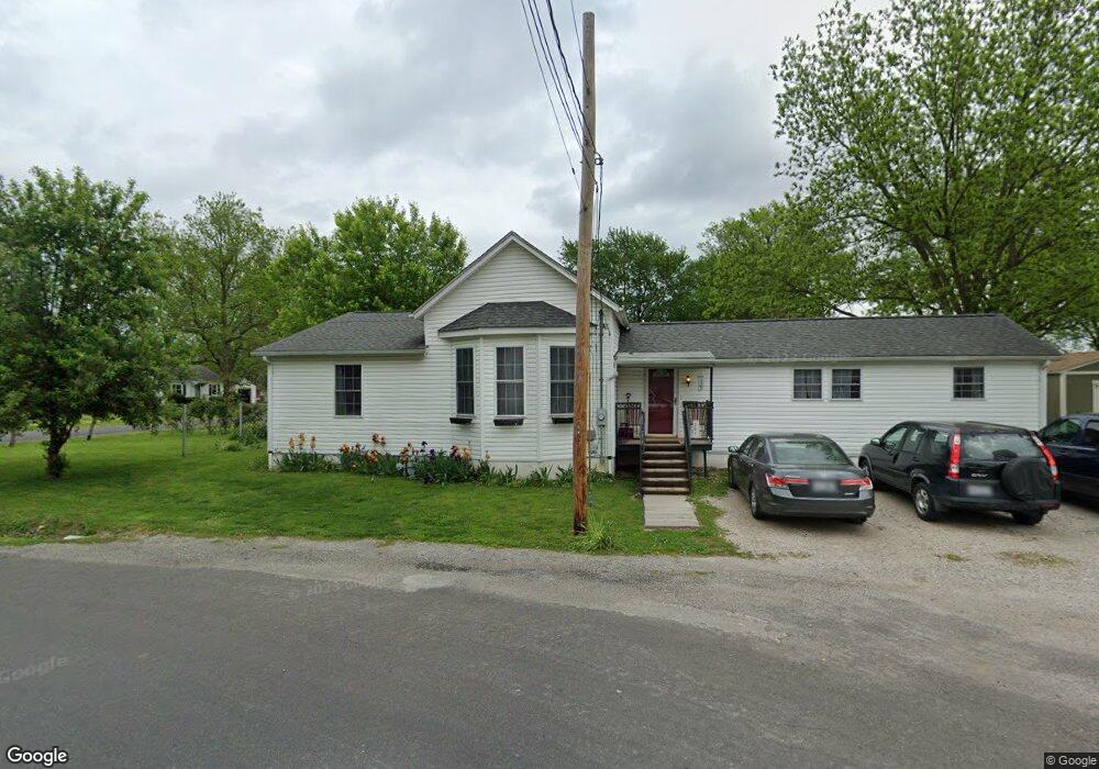 301 S Pitts St, Freeburg, IL 62243 - photo 1