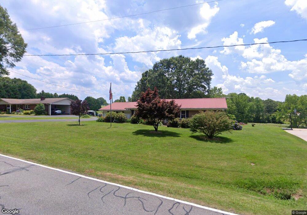 1431 Hickory Nut Rd, Inman, SC 29349 - photo 1