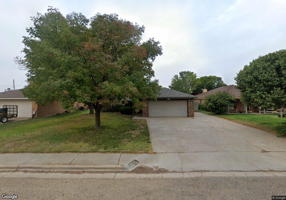 705 Floyd Ave, Dumas, TX 79029 - photo 1