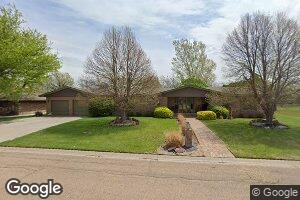1602 S Madison St, Hugoton, KS 67951