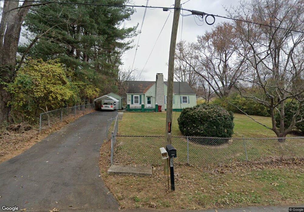 157 E Grand Ave, Johnson City, TN 37601 - photo 1